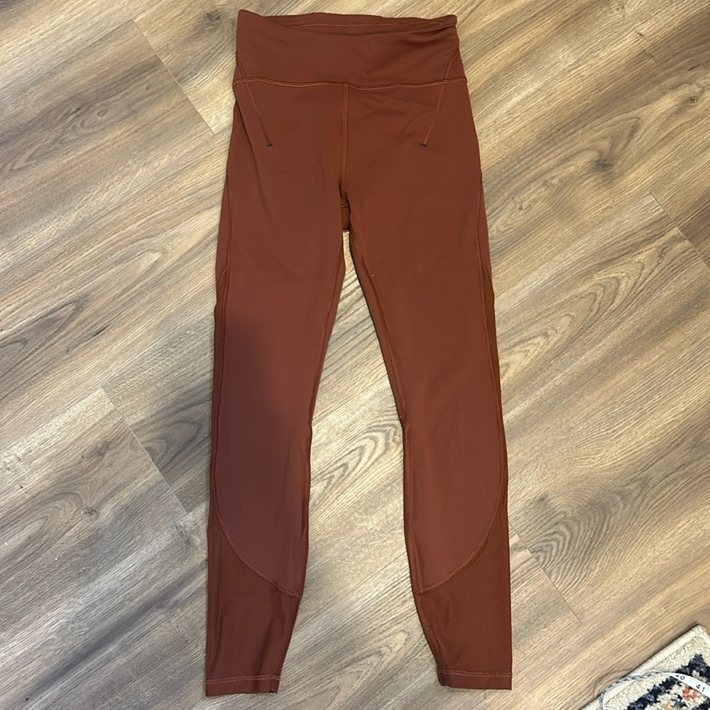Lululemon wonder train legging 25”